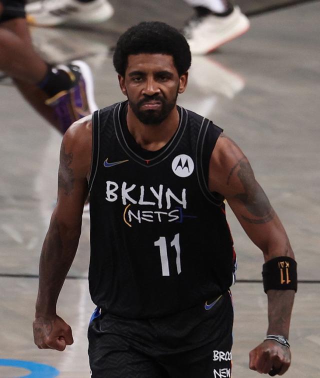 kaiyun中国-背靠背第二战砍下40+7 哈登伤退篮网还有欧神仙